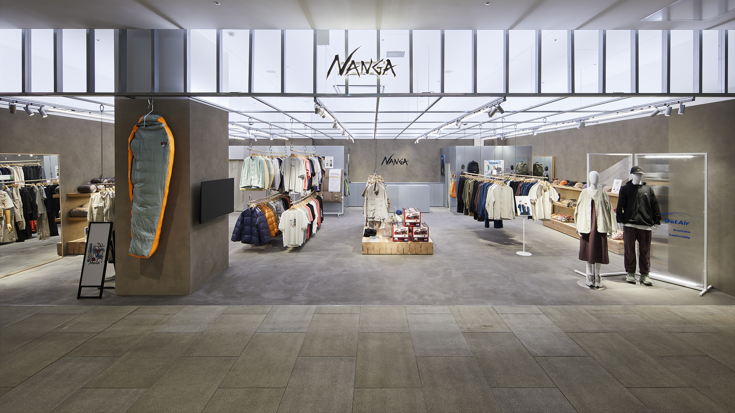 NANGA SHOP YOKOHAMA MARK IS minatomirai